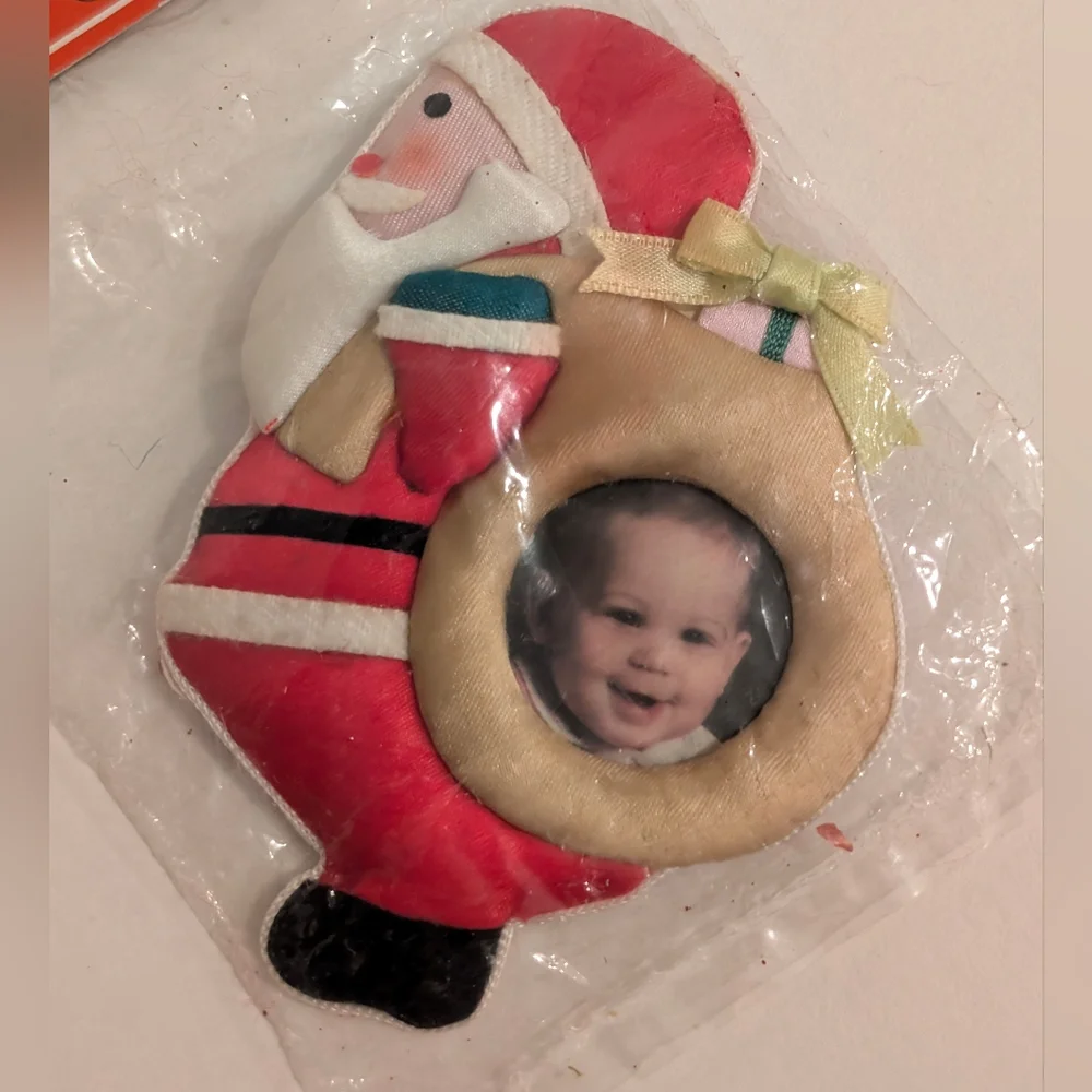 Vintage Merry Magnet Christmas Tree Ornament Picture Frame Magnetic NEW